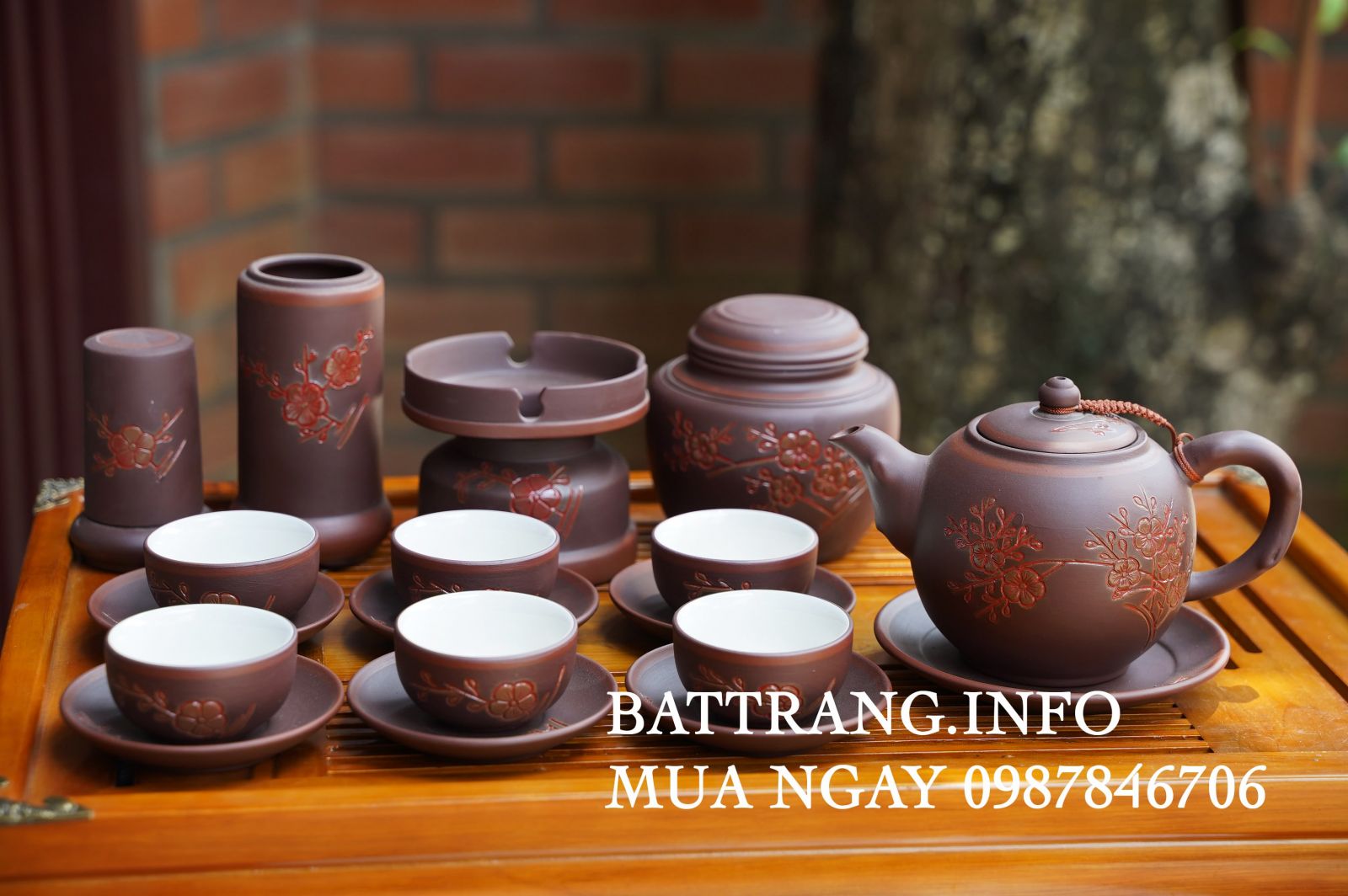 TS46-Bộ ấm chén tử sa dáng Vại khắc hoa đào chỉ đỏ + phụ kiện