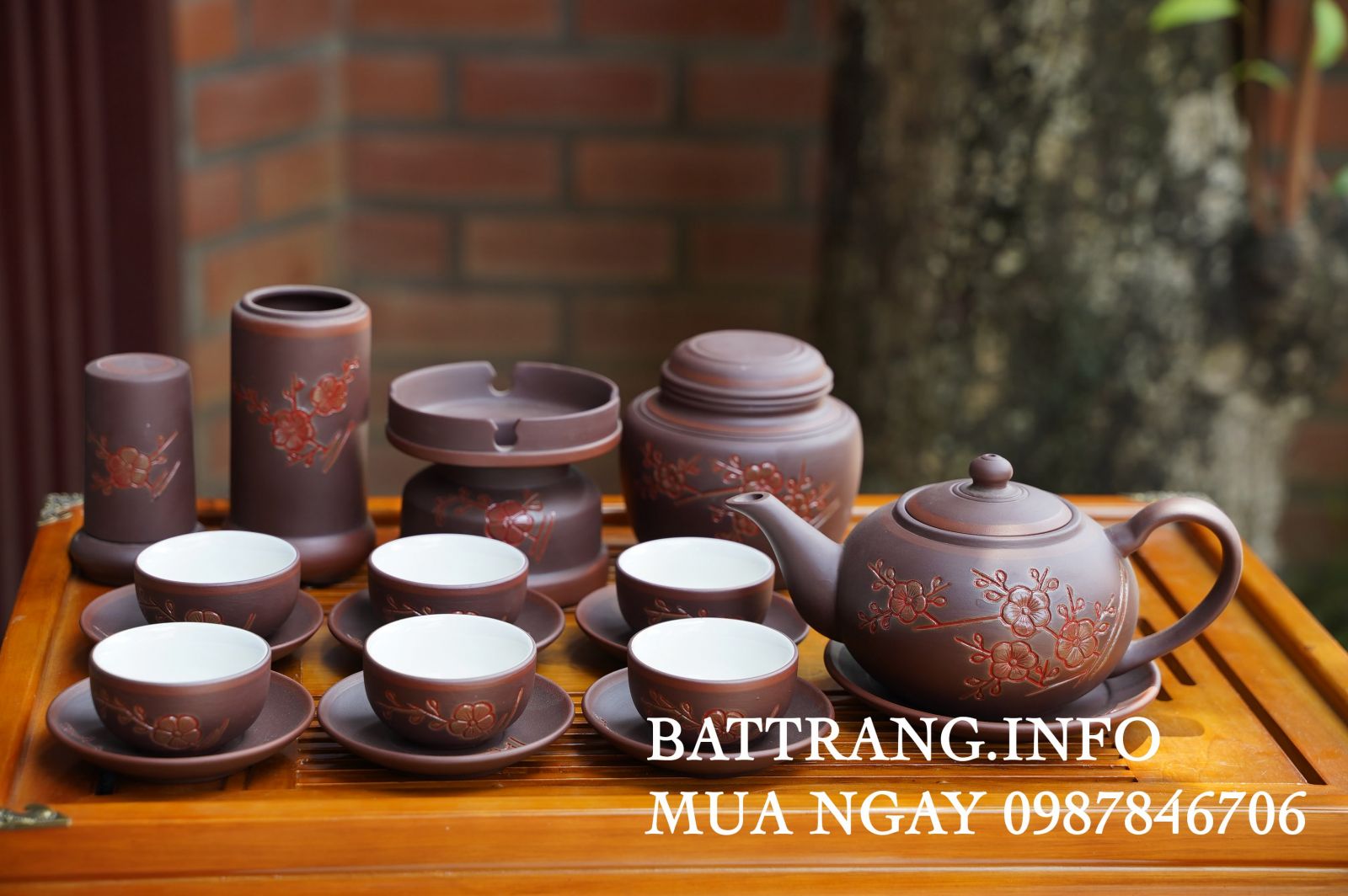 TS47-Bộ ấm chén tử sa Tống khắc hoa đào chỉ đỏ + phụ kiện cao cấp